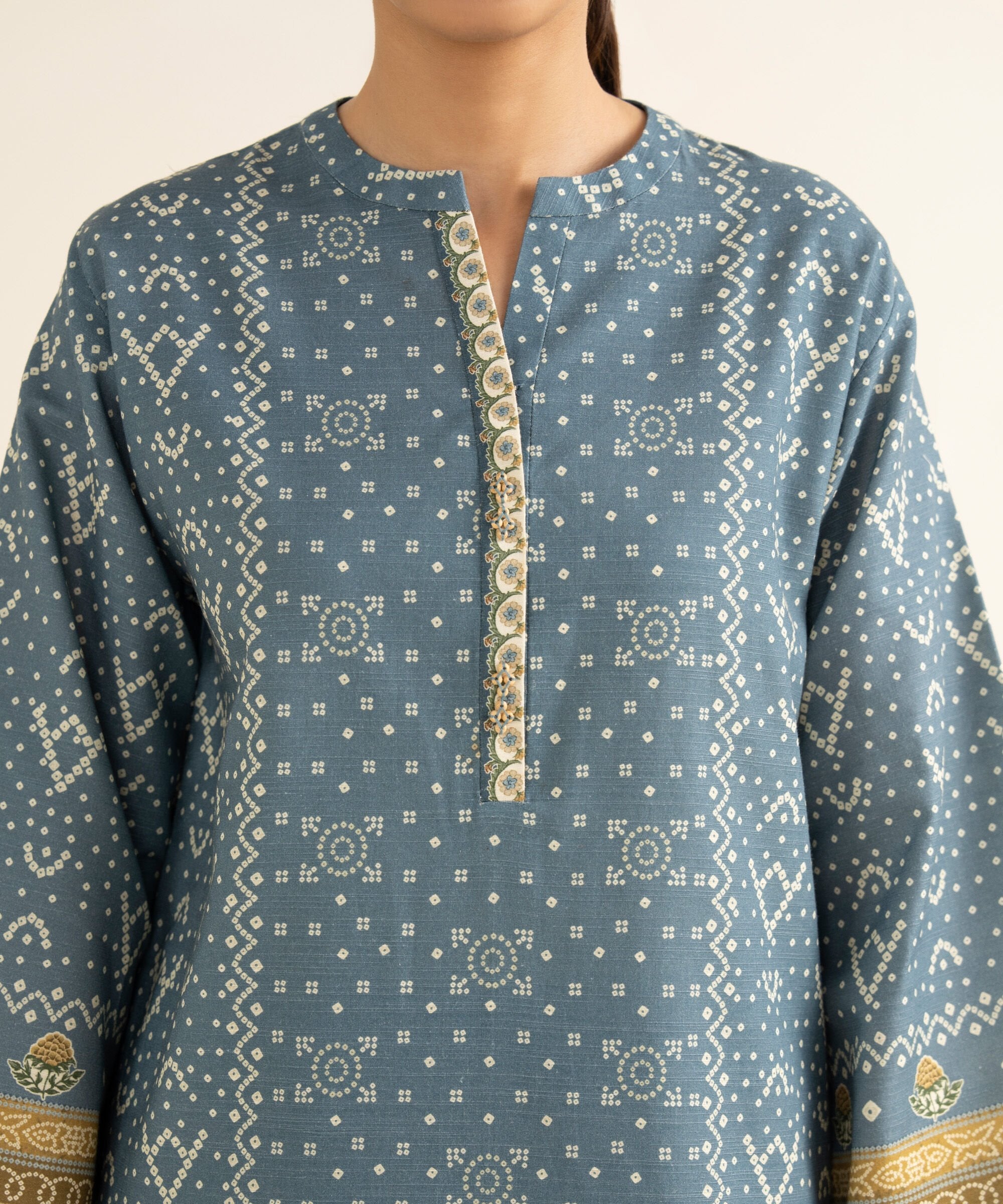 3 Piece - Printed Khaddar Suit