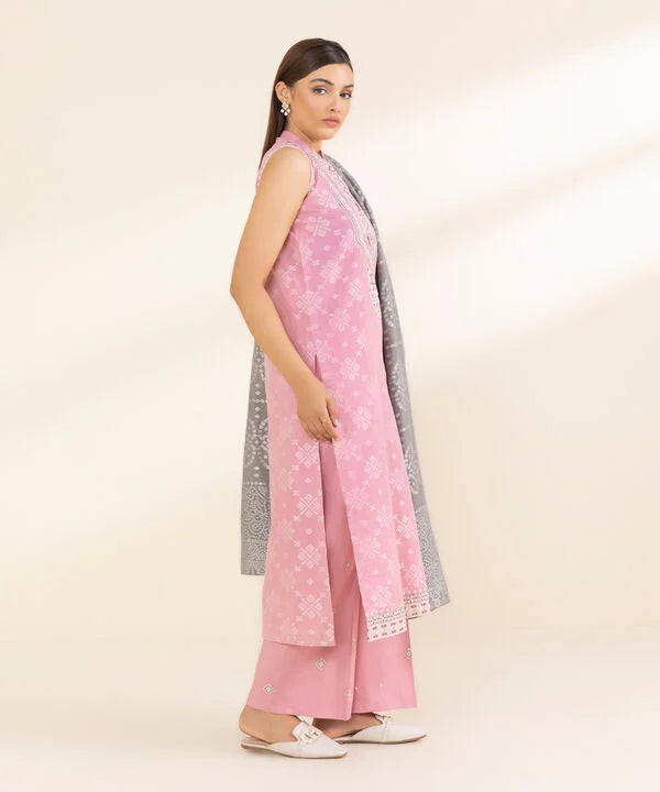 3 Piece - Embroidered Jacquard Suit