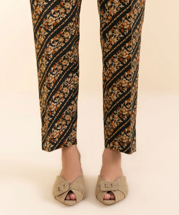 3 Piece - Printed Light Khaddar Suit